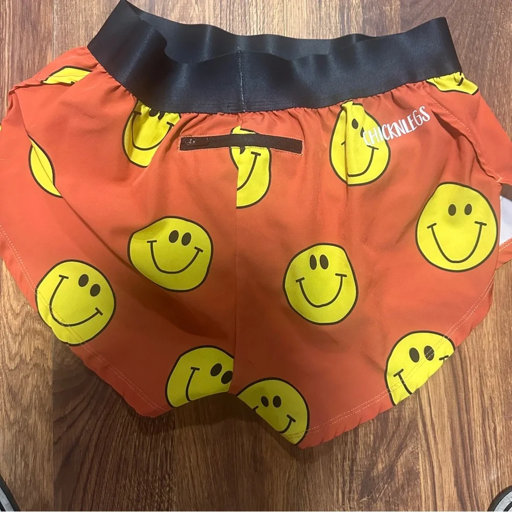 Chicknlegs Smiley Face Shorts - Picture 2 of 2